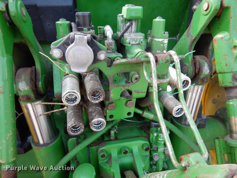 image for item KI9552 2003 John Deere 6615  MFWD tractor