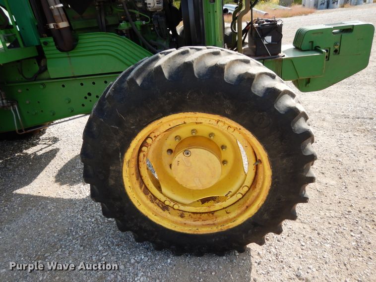 image for item KI9552 2003 John Deere 6615  MFWD tractor