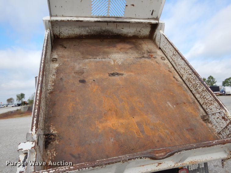 image for item KI9553 2009 Dodge Ram 5500 Heavy Duty  Quad Cab dump truck