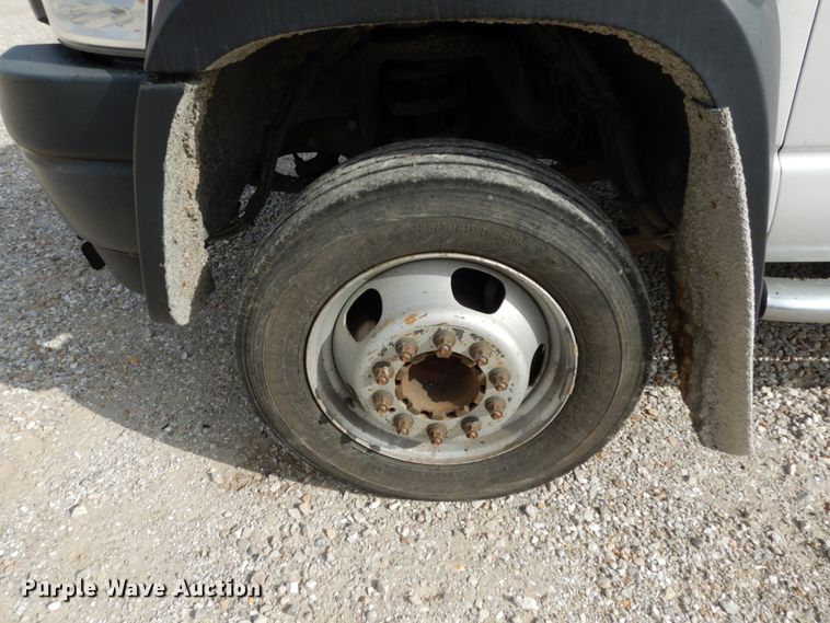 image for item KI9553 2009 Dodge Ram 5500 Heavy Duty  Quad Cab dump truck