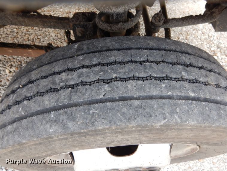 image for item KI9553 2009 Dodge Ram 5500 Heavy Duty  Quad Cab dump truck