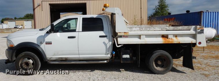 image for item KI9554 2011 Dodge Ram 5500 Heavy Duty  Crew Cab dump truck