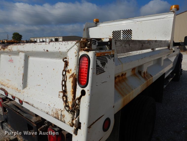 image for item KI9554 2011 Dodge Ram 5500 Heavy Duty  Crew Cab dump truck