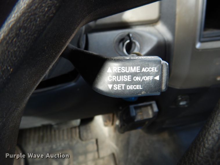 image for item KI9554 2011 Dodge Ram 5500 Heavy Duty  Crew Cab dump truck