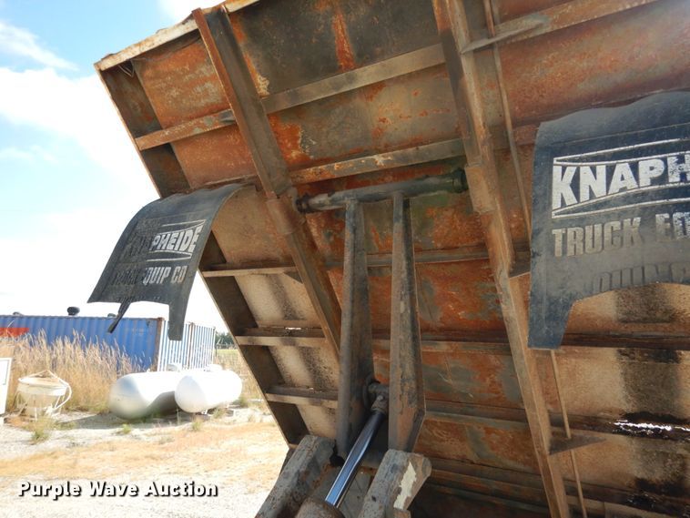 image for item KI9555 2009 Dodge Ram 5500 Heavy Duty  Quad Cab dump truck