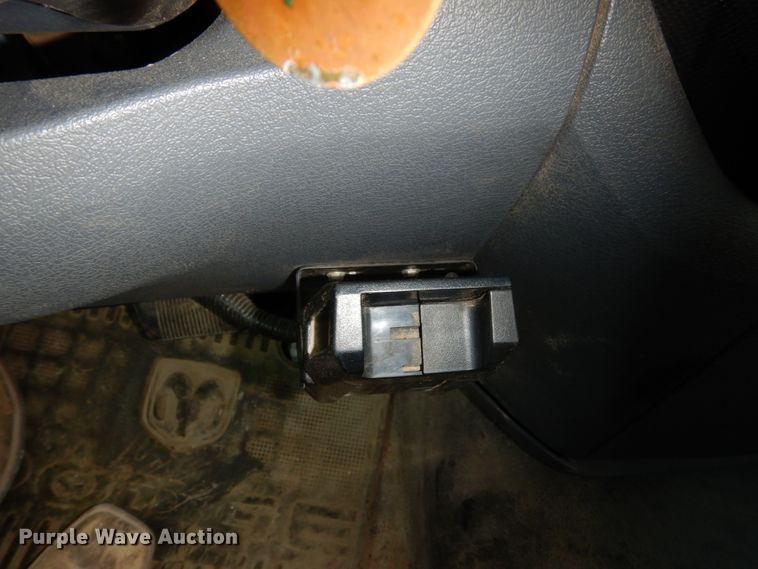 image for item KI9555 2009 Dodge Ram 5500 Heavy Duty  Quad Cab dump truck