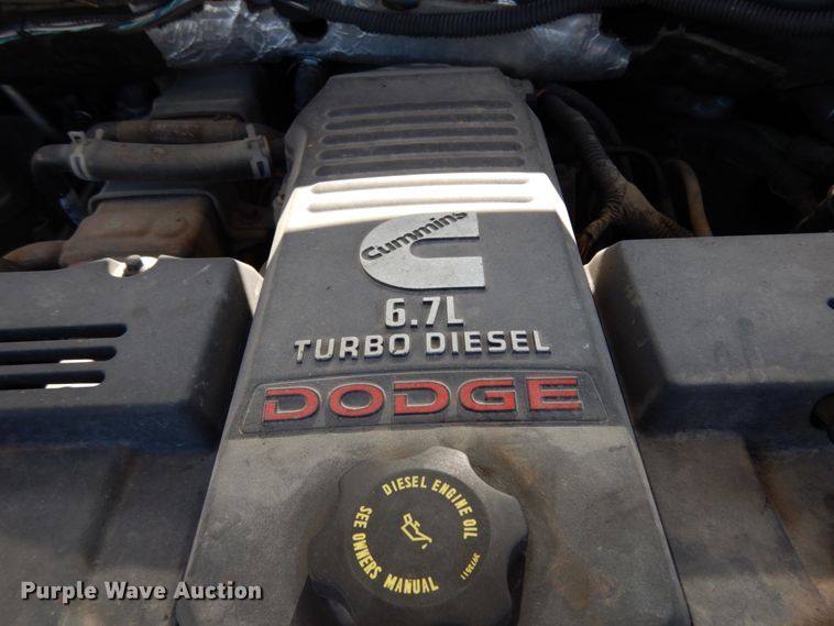 image for item KI9555 2009 Dodge Ram 5500 Heavy Duty  Quad Cab dump truck