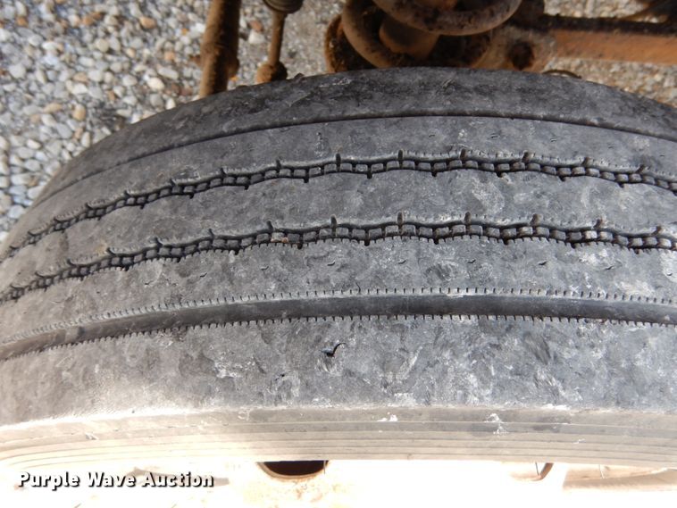 image for item KI9555 2009 Dodge Ram 5500 Heavy Duty  Quad Cab dump truck