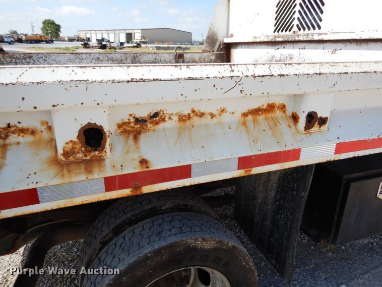 image for item KI9556 2009 Dodge Ram 5500 Heavy Duty  Quad Cab dump truck