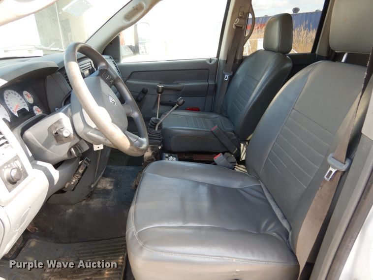 image for item KI9556 2009 Dodge Ram 5500 Heavy Duty  Quad Cab dump truck