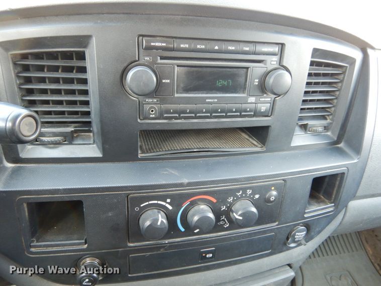 image for item KI9556 2009 Dodge Ram 5500 Heavy Duty  Quad Cab dump truck