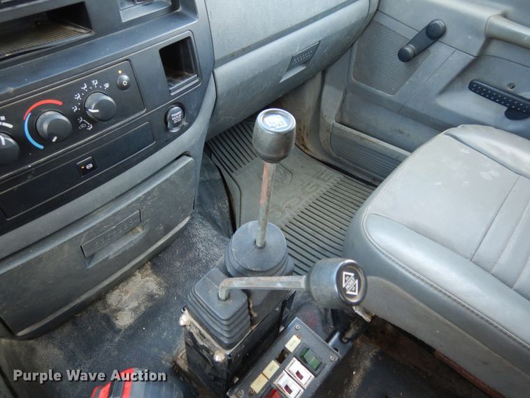 image for item KI9556 2009 Dodge Ram 5500 Heavy Duty  Quad Cab dump truck