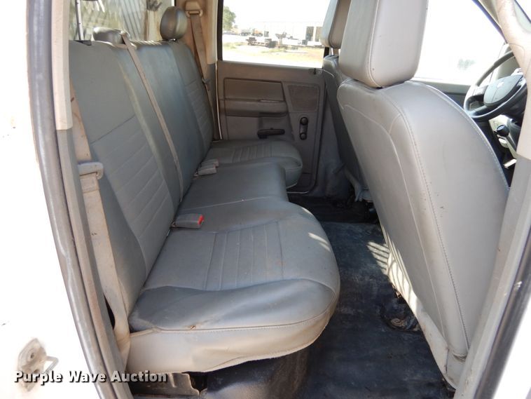 image for item KI9556 2009 Dodge Ram 5500 Heavy Duty  Quad Cab dump truck