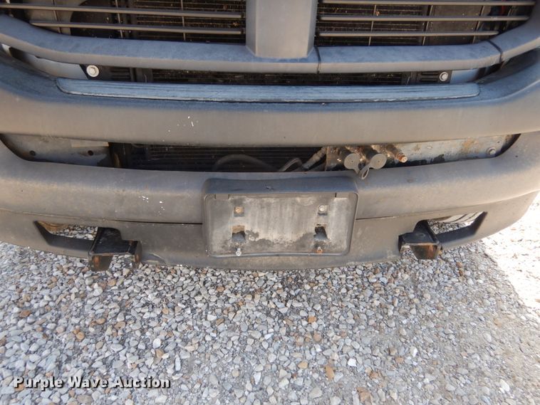 image for item KI9556 2009 Dodge Ram 5500 Heavy Duty  Quad Cab dump truck