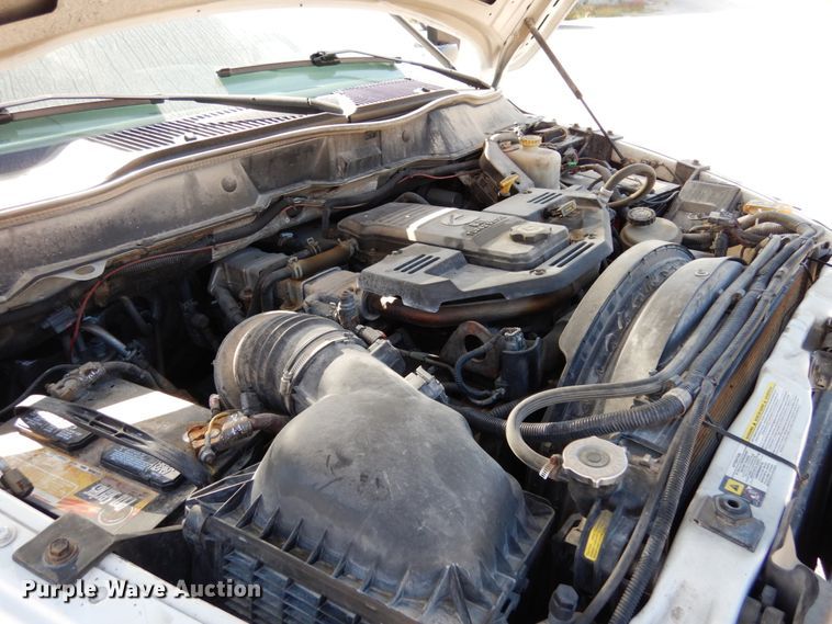 image for item KI9556 2009 Dodge Ram 5500 Heavy Duty  Quad Cab dump truck