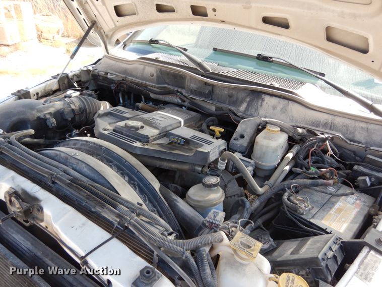 image for item KI9556 2009 Dodge Ram 5500 Heavy Duty  Quad Cab dump truck