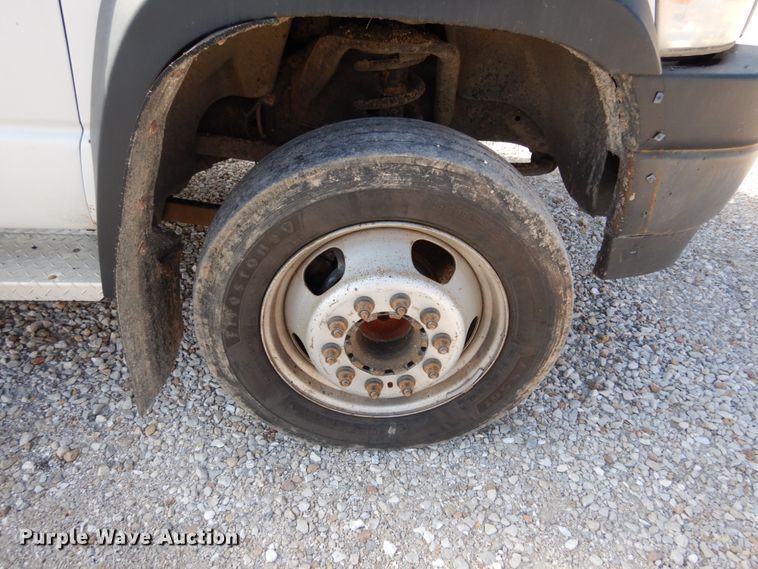 image for item KI9556 2009 Dodge Ram 5500 Heavy Duty  Quad Cab dump truck