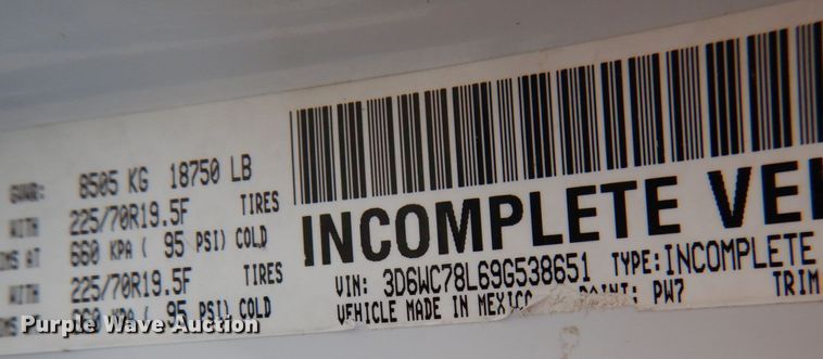 image for item KI9556 2009 Dodge Ram 5500 Heavy Duty  Quad Cab dump truck