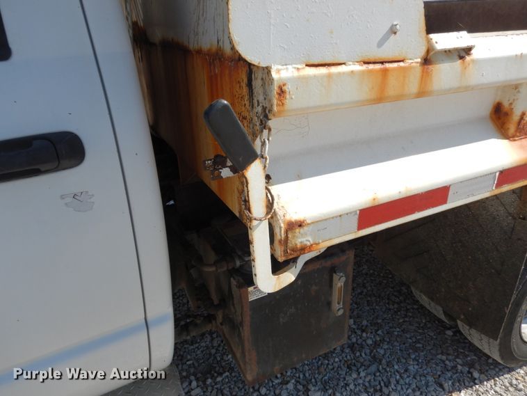image for item KI9557 2009 Dodge Ram 5500 Heavy Duty  Quad Cab dump truck