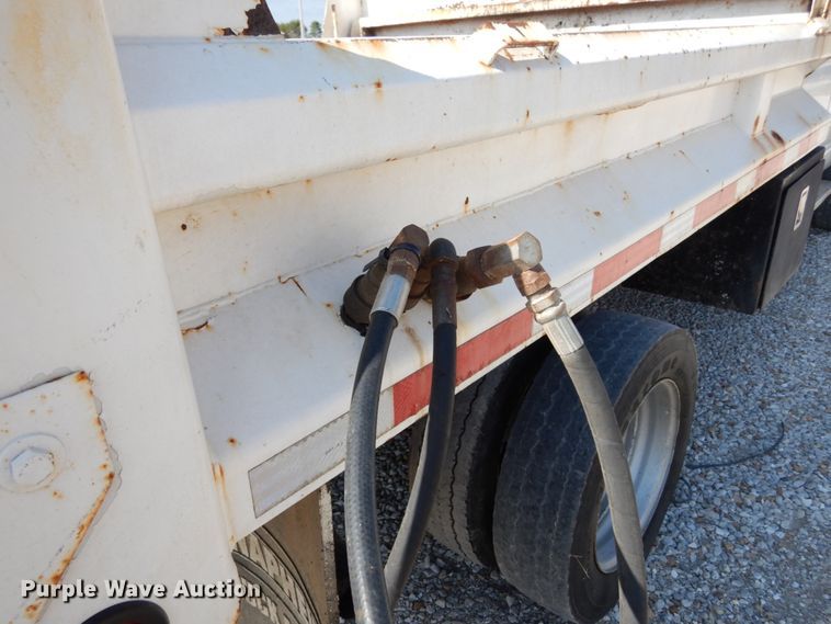 image for item KI9557 2009 Dodge Ram 5500 Heavy Duty  Quad Cab dump truck