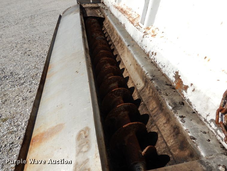 image for item KI9557 2009 Dodge Ram 5500 Heavy Duty  Quad Cab dump truck