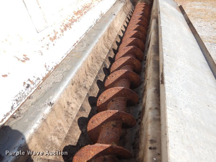 image for item KI9557 2009 Dodge Ram 5500 Heavy Duty  Quad Cab dump truck