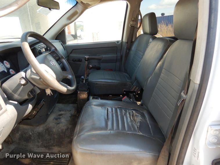 image for item KI9557 2009 Dodge Ram 5500 Heavy Duty  Quad Cab dump truck