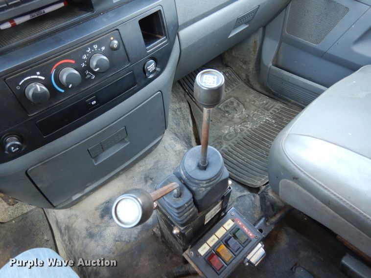 image for item KI9557 2009 Dodge Ram 5500 Heavy Duty  Quad Cab dump truck