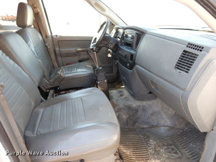 image for item KI9557 2009 Dodge Ram 5500 Heavy Duty  Quad Cab dump truck