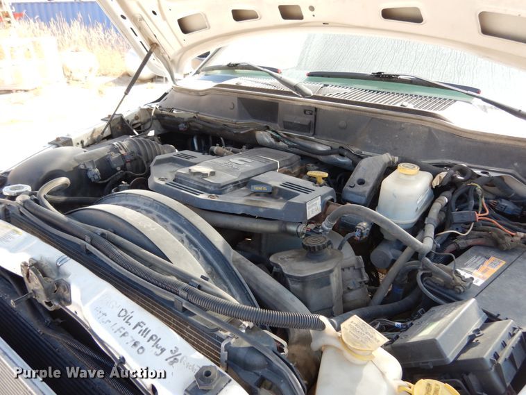 image for item KI9557 2009 Dodge Ram 5500 Heavy Duty  Quad Cab dump truck