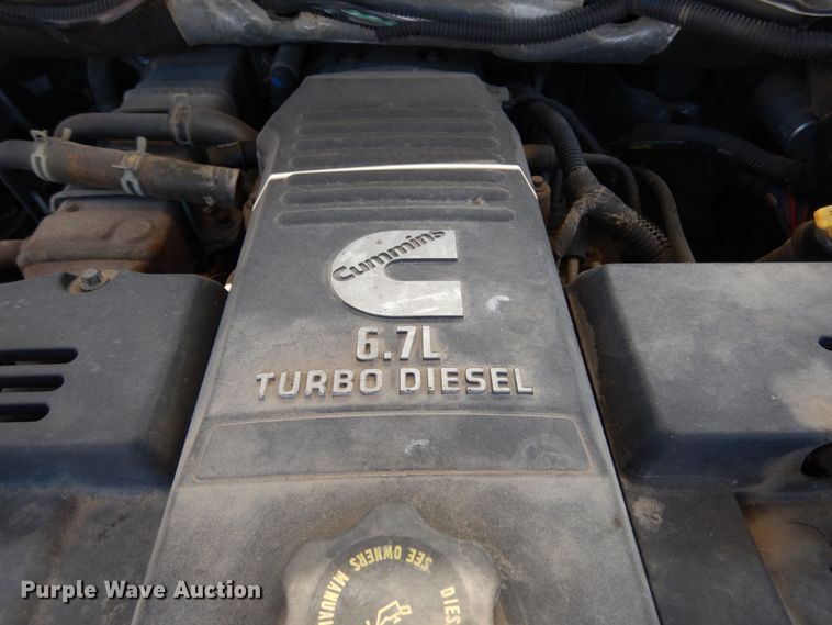 image for item KI9557 2009 Dodge Ram 5500 Heavy Duty  Quad Cab dump truck