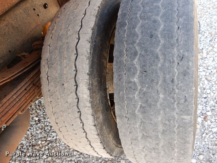 image for item KI9557 2009 Dodge Ram 5500 Heavy Duty  Quad Cab dump truck