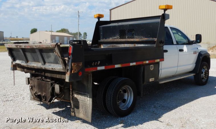 image for item KI9558 2009 Dodge Ram 5500 Heavy Duty  Quad Cab dump truck