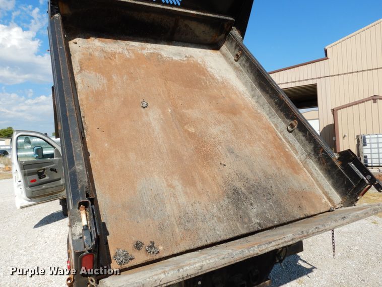 image for item KI9558 2009 Dodge Ram 5500 Heavy Duty  Quad Cab dump truck