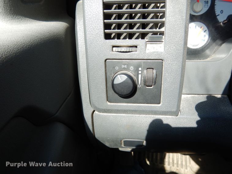 image for item KI9558 2009 Dodge Ram 5500 Heavy Duty  Quad Cab dump truck