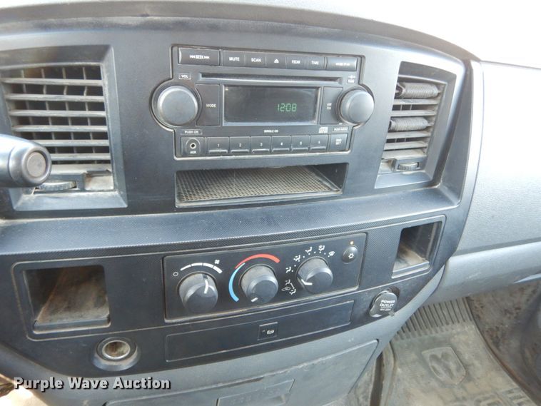 image for item KI9558 2009 Dodge Ram 5500 Heavy Duty  Quad Cab dump truck