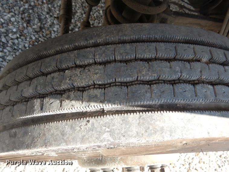 image for item KI9558 2009 Dodge Ram 5500 Heavy Duty  Quad Cab dump truck