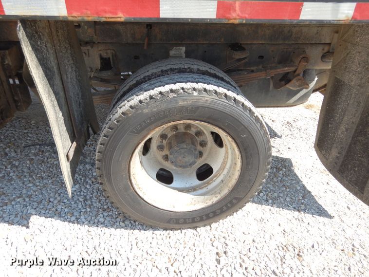 image for item KI9558 2009 Dodge Ram 5500 Heavy Duty  Quad Cab dump truck