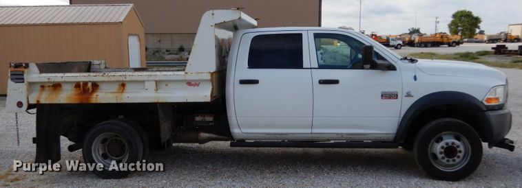 image for item KI9559 2011 Dodge Ram 5500 Heavy Duty  Crew Cab dump truck