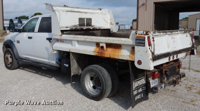 image for item KI9559 2011 Dodge Ram 5500 Heavy Duty  Crew Cab dump truck