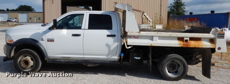 image for item KI9559 2011 Dodge Ram 5500 Heavy Duty  Crew Cab dump truck
