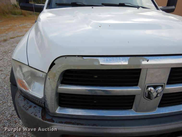 image for item KI9559 2011 Dodge Ram 5500 Heavy Duty  Crew Cab dump truck