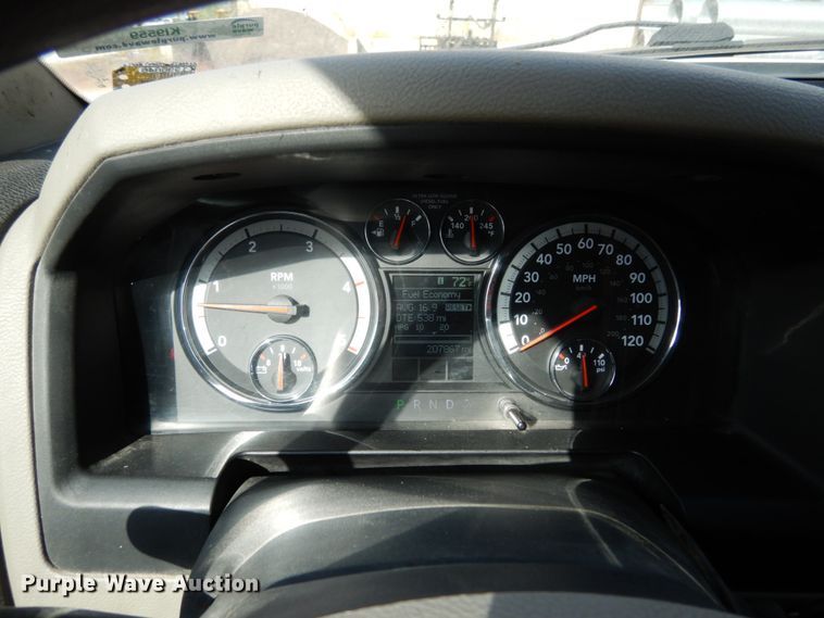 image for item KI9559 2011 Dodge Ram 5500 Heavy Duty  Crew Cab dump truck