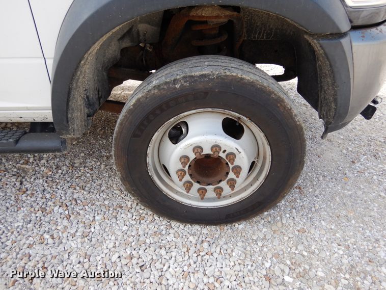 image for item KI9559 2011 Dodge Ram 5500 Heavy Duty  Crew Cab dump truck