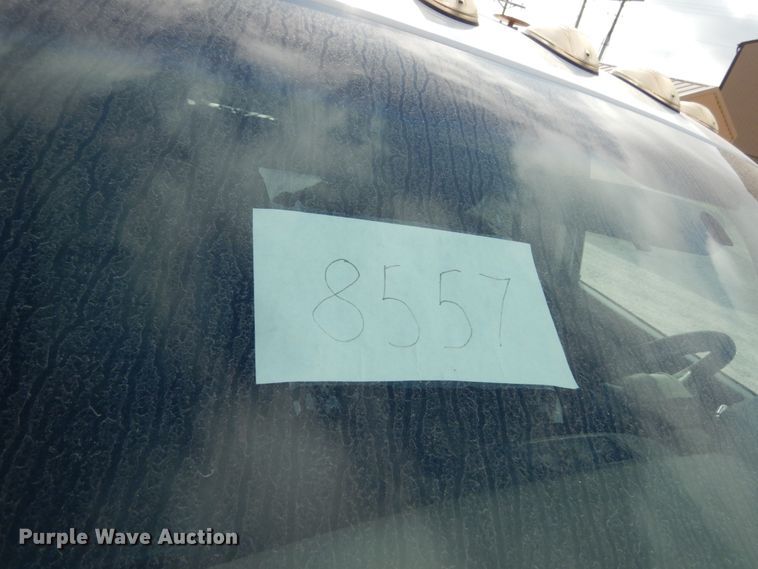 image for item KI9559 2011 Dodge Ram 5500 Heavy Duty  Crew Cab dump truck