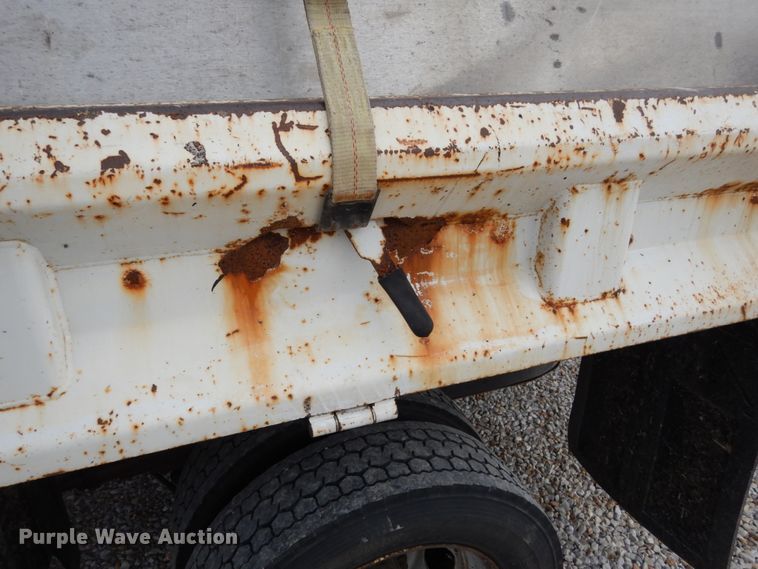 image for item KI9560 2009 Dodge Ram 5500 Heavy Duty  Quad Cab dump truck