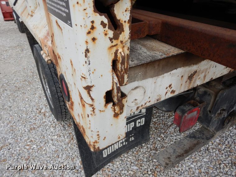 image for item KI9560 2009 Dodge Ram 5500 Heavy Duty  Quad Cab dump truck