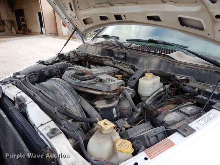 image for item KI9560 2009 Dodge Ram 5500 Heavy Duty  Quad Cab dump truck