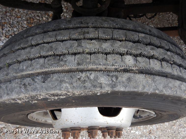 image for item KI9560 2009 Dodge Ram 5500 Heavy Duty  Quad Cab dump truck