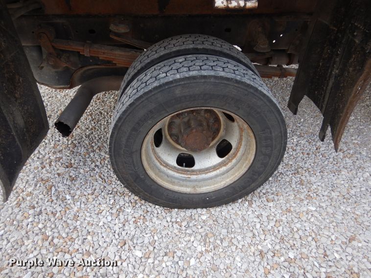 image for item KI9560 2009 Dodge Ram 5500 Heavy Duty  Quad Cab dump truck